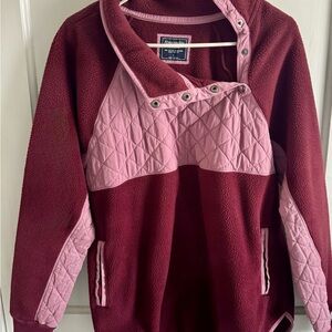 Abercrombie & Fitch Burgundy and mauve pull over fleece women’s large